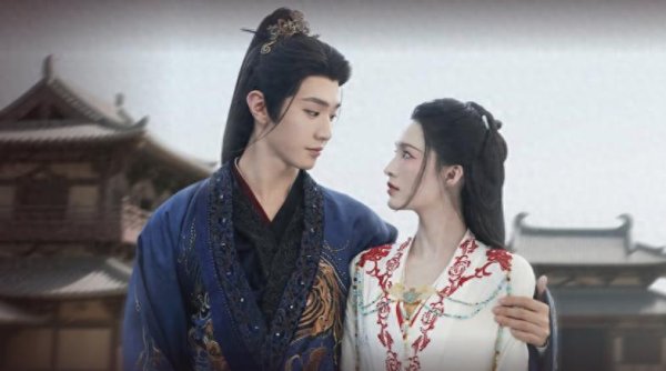 益丰配资 没本事就别尬演！看了李昀锐《宴遇永安》里的爹，才知啥是剧抛脸